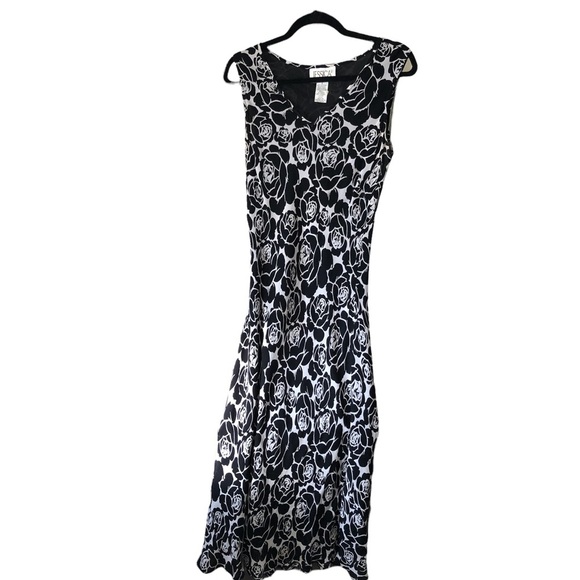 JESSICA black and white floral sleeveless v-neck midi summer dress - Picture 1 of 8